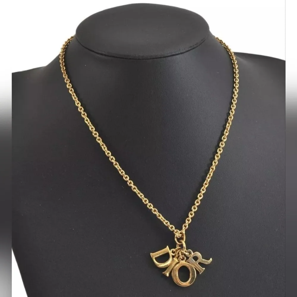 Dior Rare Lady Charmer Swing Logo Golden Pendant Necklace - Picture 5 of 8